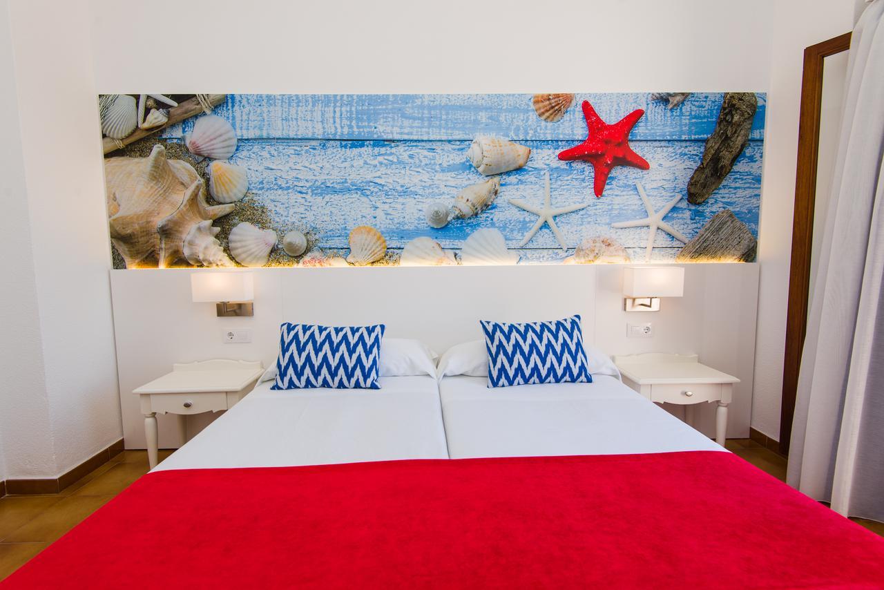 Hostal Cala Ratjada Cala Ratjada  Extérieur photo