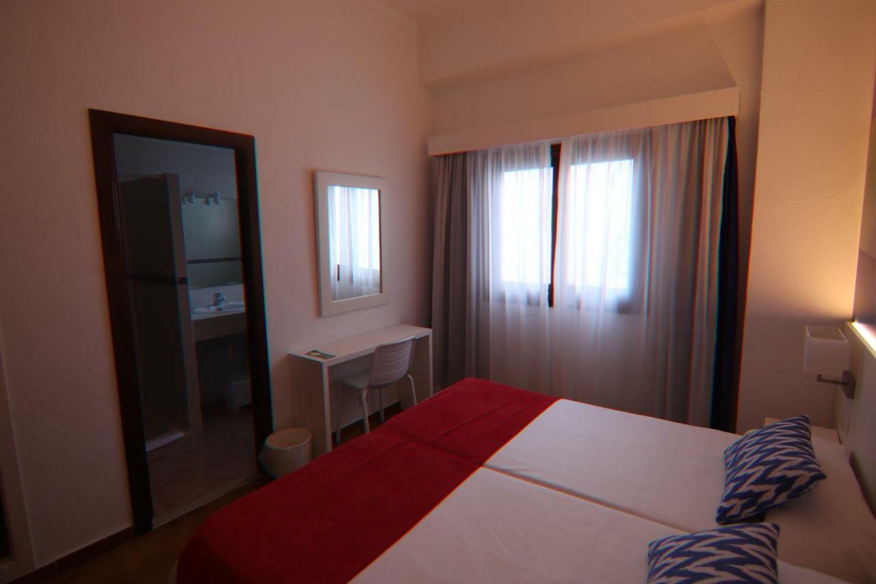 Hostal Cala Ratjada Cala Ratjada  Extérieur photo